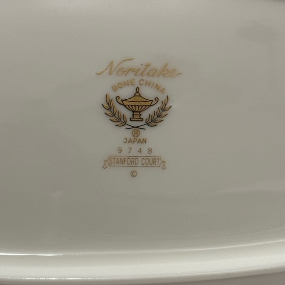 Noritake Stanford Court Oval Vegetable Serving Bowl 9748 Fine Bone China Japan - Picture 3 of 5